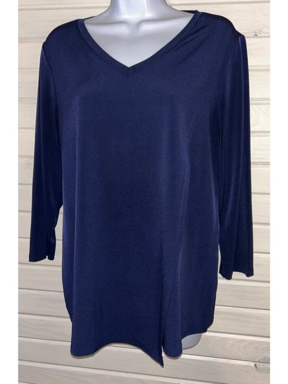 Chicos Easywear Sz 1 (MEDIUM) Navy Blue Liquid Knit V-Neck Layered Tunic EUC